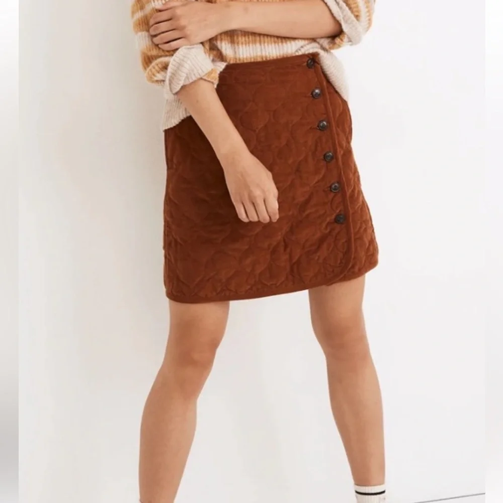 Madewell Corduroy Quilted Brown‎ Button Skirt Size 8